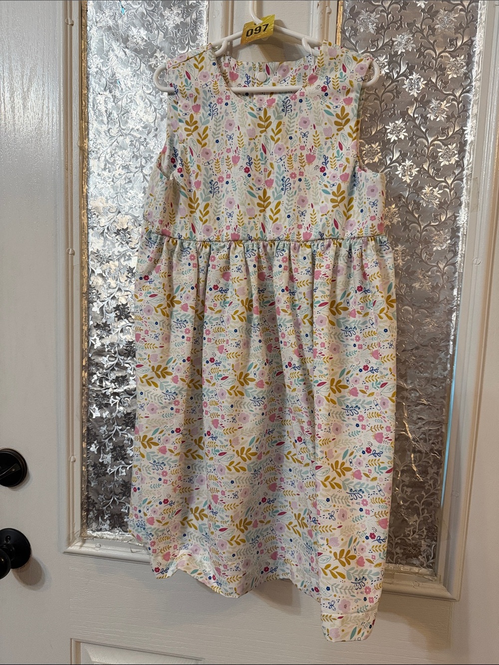 Girls' Sleeveless Floral Leaf Print Dress - White & Yellow